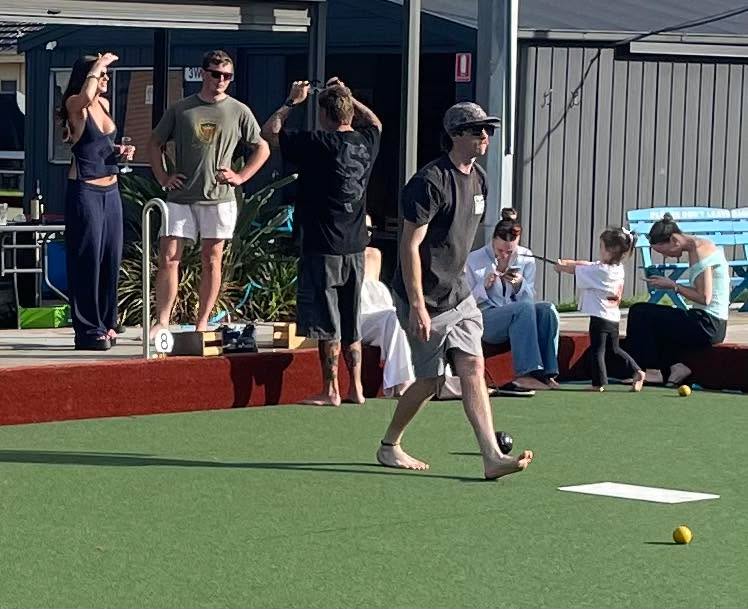 Featured image for “Surprise Farewell Party at Mordialloc Bowls Club”